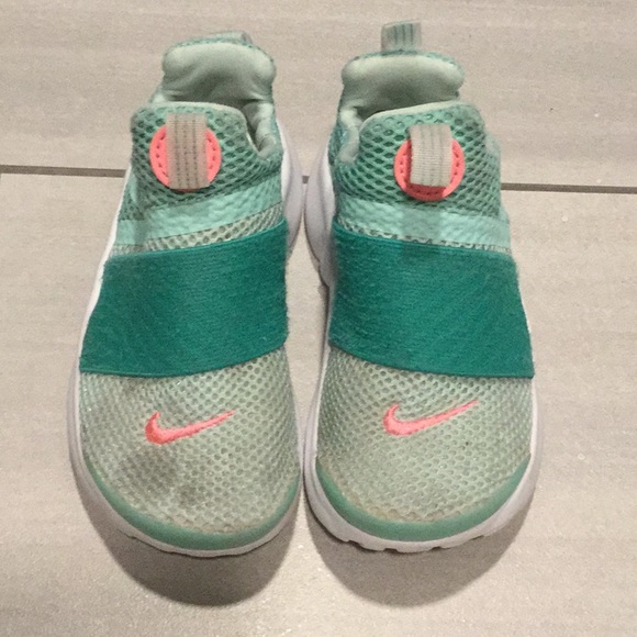 nike 9c sneakers
